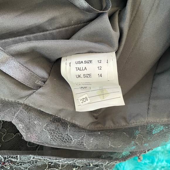 Mori Lee by Madeline Gardner Lace Dress - Picture 11 of 11